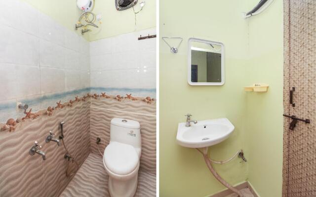 9 Star Guest House by OYO Rooms