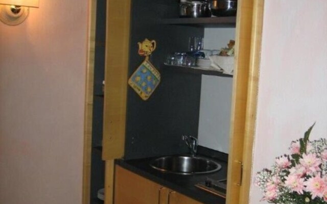 San Simeon Apartments