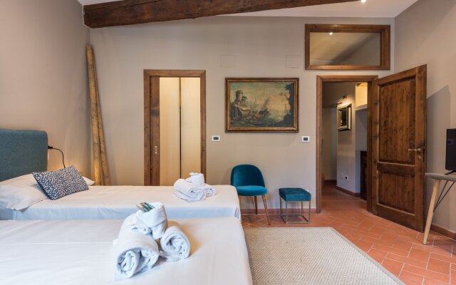 Heart of Florence Pitti 2 Bed-apartment