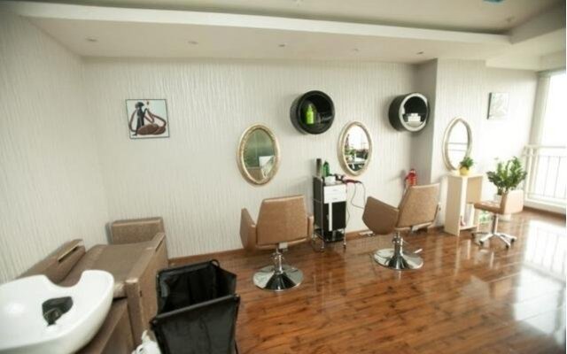 XFF Youth Hostel