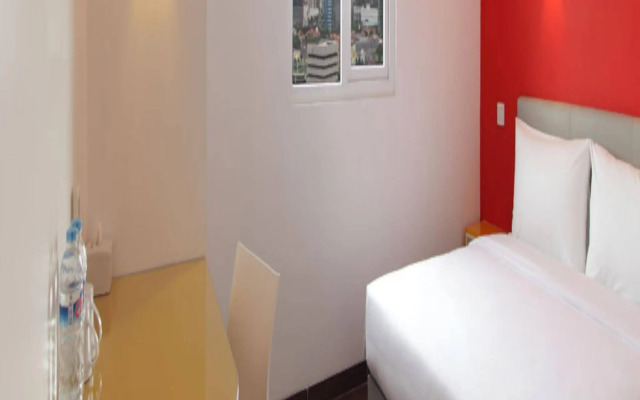 Amaris Hotel Tendean
