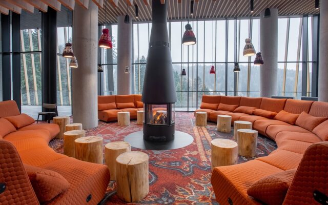Hotel Nomad