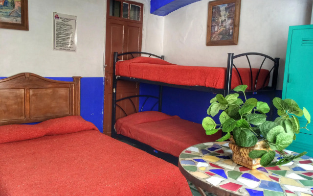 La Casa Del Tio Hostel