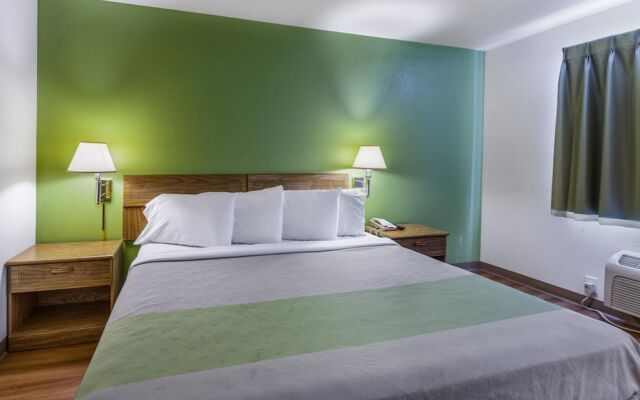Motel 6 Marysville South