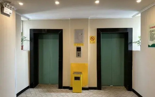 Weiou Hotel (Pingdingshan Zhongxing Road)