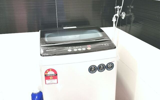 Cozy Mansion One Suite at Georgetown