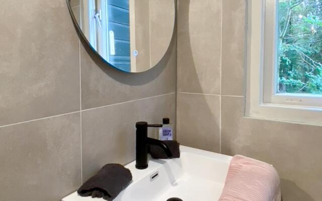 Idyllic House With 360 View of Nature