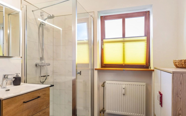 Komfortwohnung mit Pool und Sauna