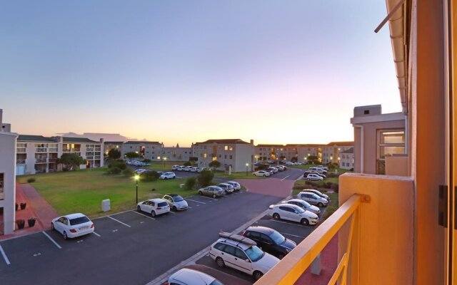 Big Bay Beach Club 91