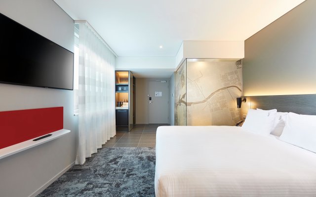 Holiday Inn Express Melbourne Southbank, an IHG Hotel