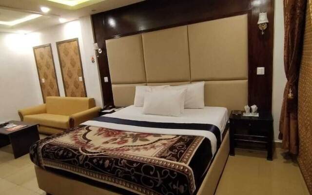 Hotel Grand Peshawar