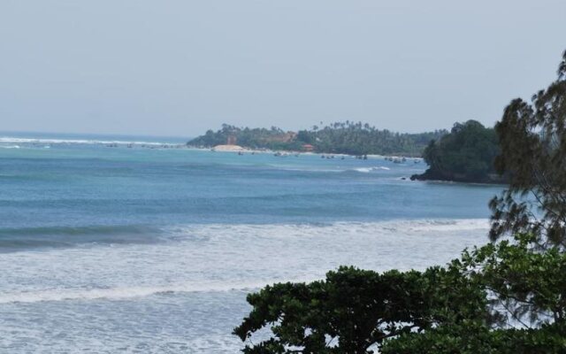 Sunroo Beach