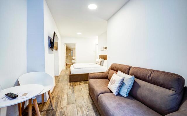 Arcadia Rooms