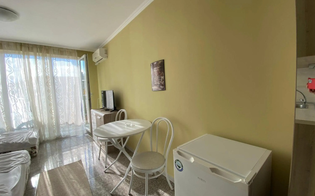 One Bedroom Apartment Admiral Plaza C 45
