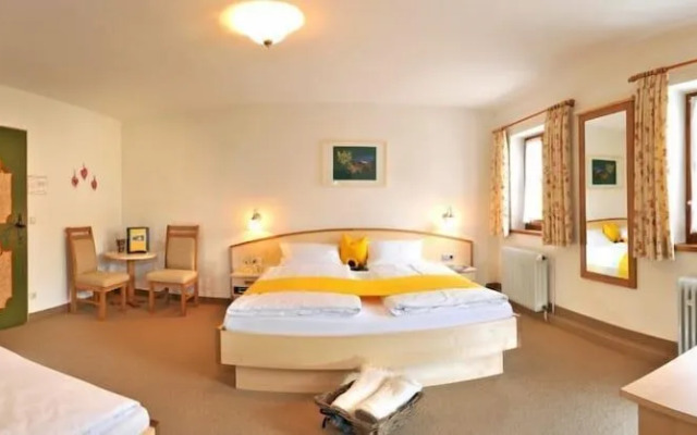 Gästehaus Enzianhof Hotel garni