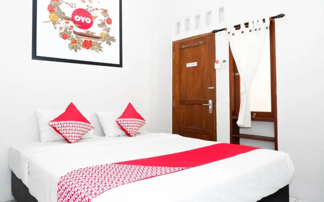 OYO 422 Achterhuis Guesthouse