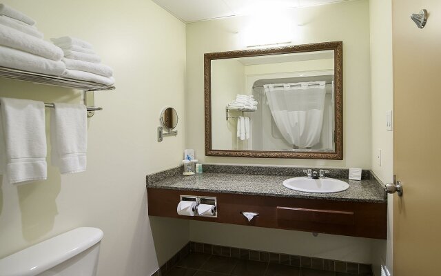 Quality Suites Drummondville