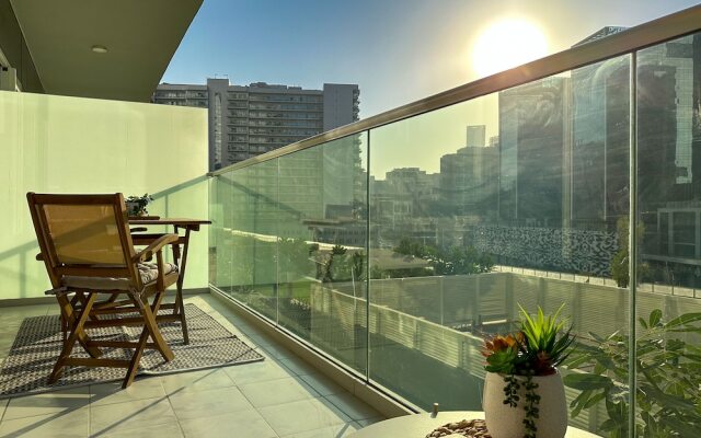 HiGuests - Reva Residences