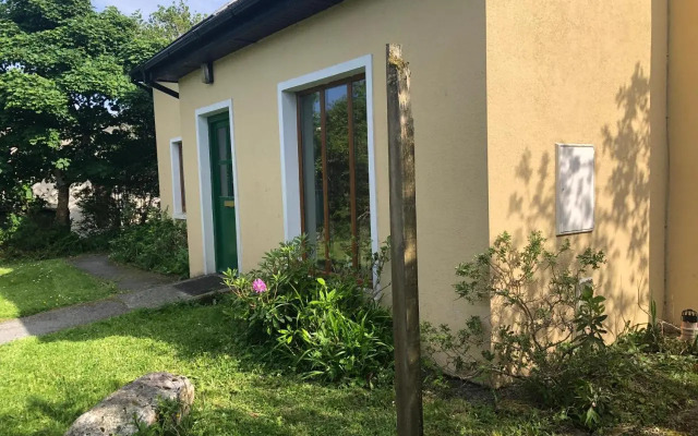 Letterfrack Farm Lodge house in Letterfrack village Connemara