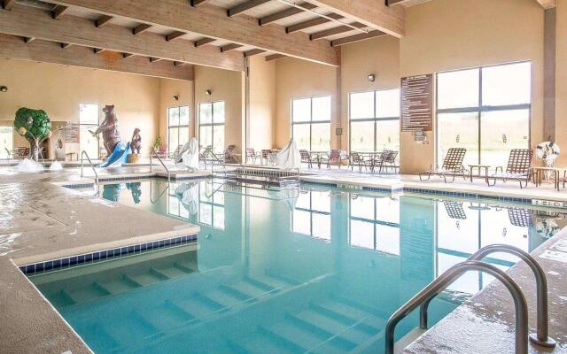 Comfort Inn & Suites Black River Falls I-94