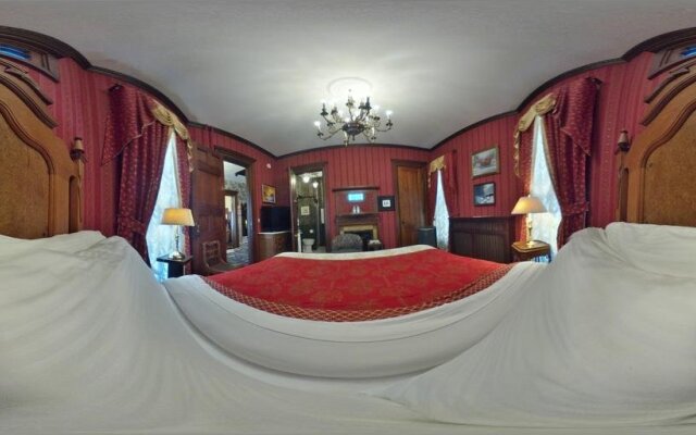 Herrold on Hill Bed and Breakfast