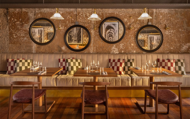 Cour des Loges Lyon, A Radisson Collection Hotel