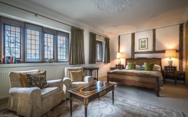 Long Crendon Manor B&B