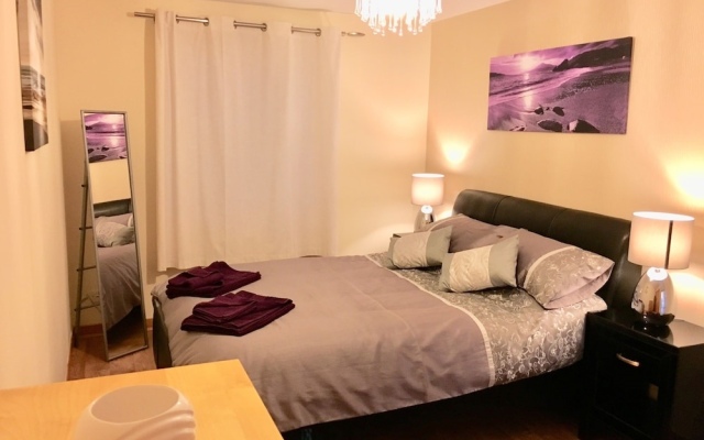 Azim and Suzis City Centre Apartment Inverness