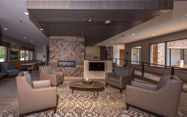 Best Western Plus Apple Valley Lodge Pigeon Forge