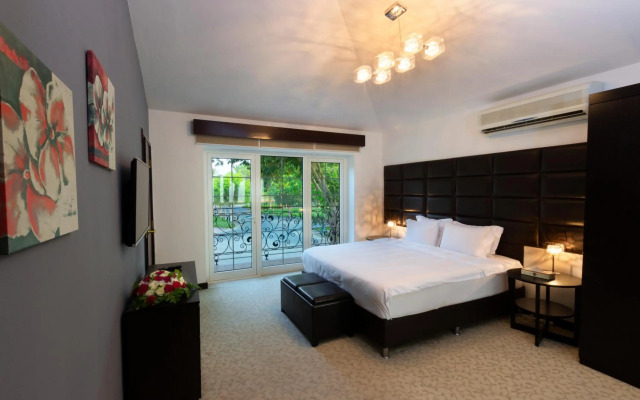 Sunset Beach Resort Marina & Spa