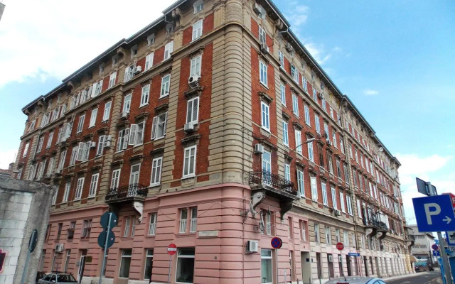 Rooms Center Demetrova