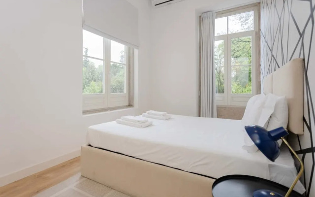 Liiiving in Porto - Crystal Luxury Apartment
