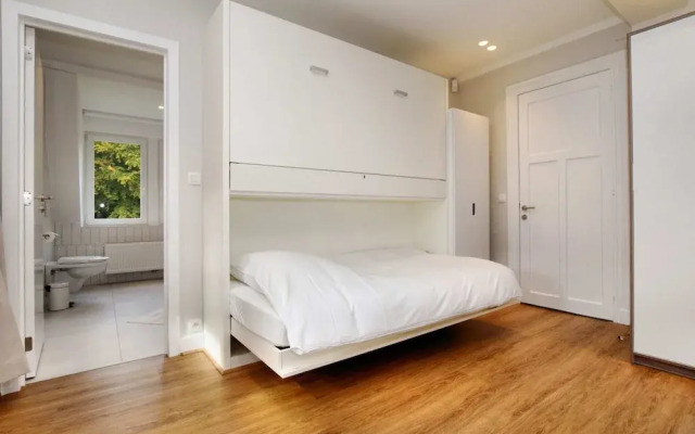 Opulent Holiday Home in Spa with Sauna, Hot Tub, Playroom