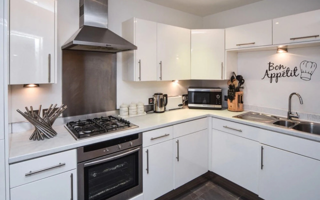 Parc y Bryn Serviced Apartments