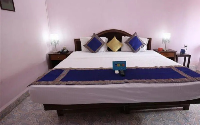 Town House Resort Candolim (Magnum Resort)