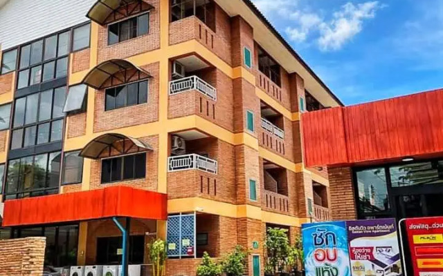 Eastan View Apartment
