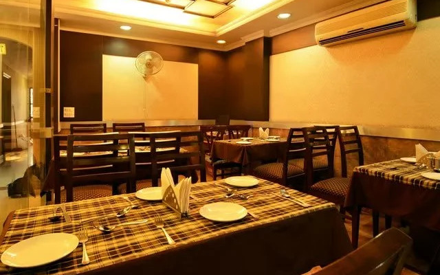 Hotel Zara Grand