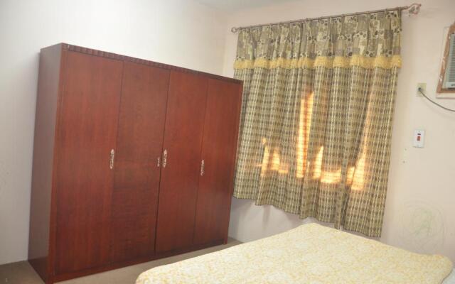 Qatif Building - Al Buainain Apartment