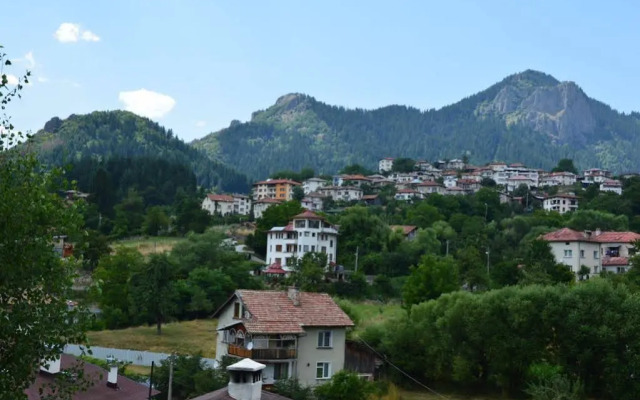 Guesthouse Sekvoia