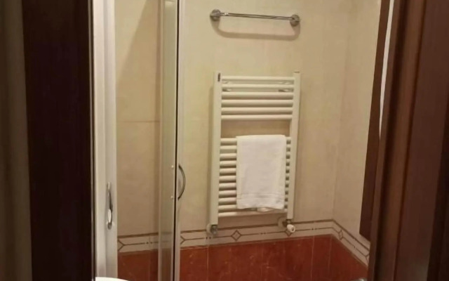 Hotel Henry