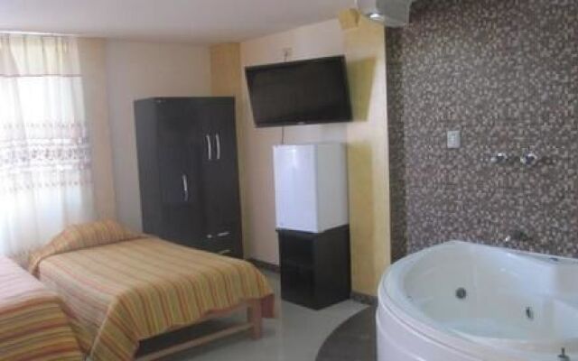 Hostal Karamolle