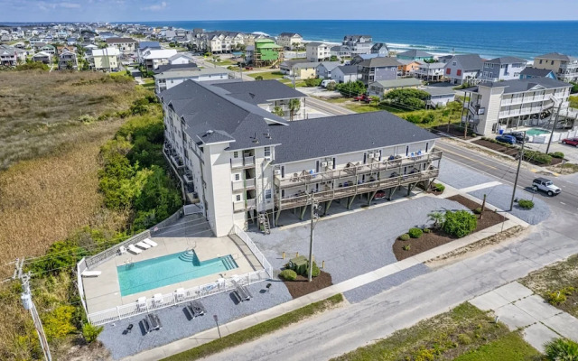 Tiffany's Motel & Condos