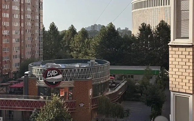 Апартаменты на Восточно-Кругликовской 28/1