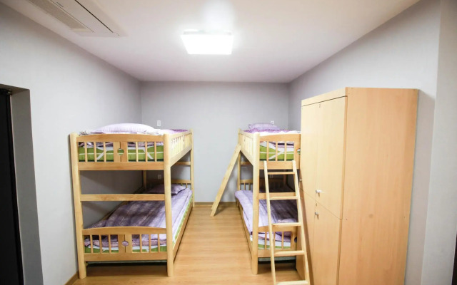 Miso Guesthouse - Hostel