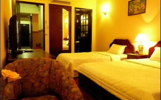 The Sun Hotel