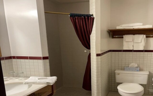 The Fig & The Pheasant Hotel