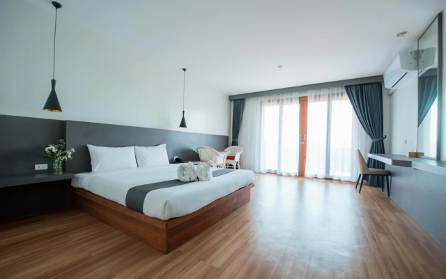 Nana Beach Hotel
