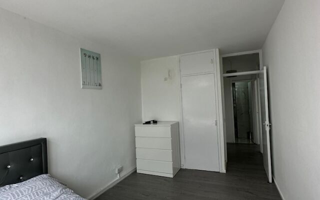 Lovely 3-bed Apartment in London