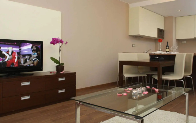 Golden Fish Hotel Apartments