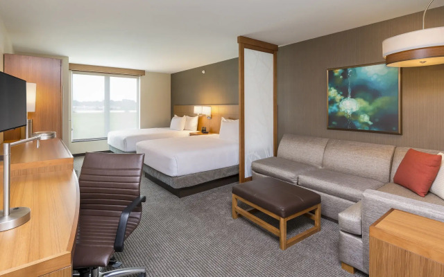 Отель Hyatt Place Canton